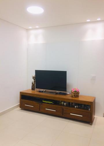 Alugar Apartamentos / Padrão em Ribeirão Preto R$ 3.300,00 - Foto 3