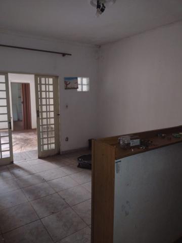 Comprar Casas / Padrão em Ribeirão Preto R$ 160.000,00 - Foto 2