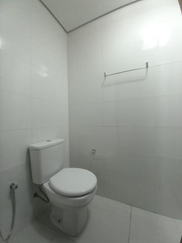 Alugar Apartamento / Padrão em Ribeirão Preto R$ 1.600,00 - Foto 3