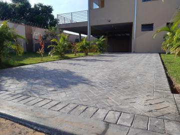 Comprar Casas / Padrão em Ribeirão Preto R$ 800.000,00 - Foto 1