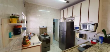 Comprar Casas / Padrão em Ribeirão Preto R$ 530.000,00 - Foto 2