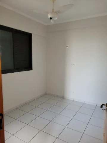 Comprar Apartamentos / Padrão em Ribeirão Preto R$ 345.000,00 - Foto 3
