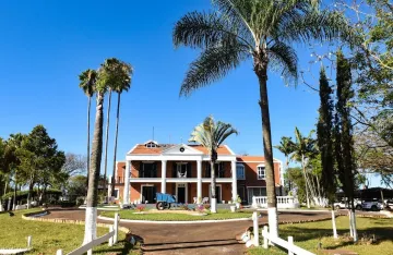Rurais / Fazenda | Sítio em Cássia dos Coqueiros , Comprar por R$10.000.000,00