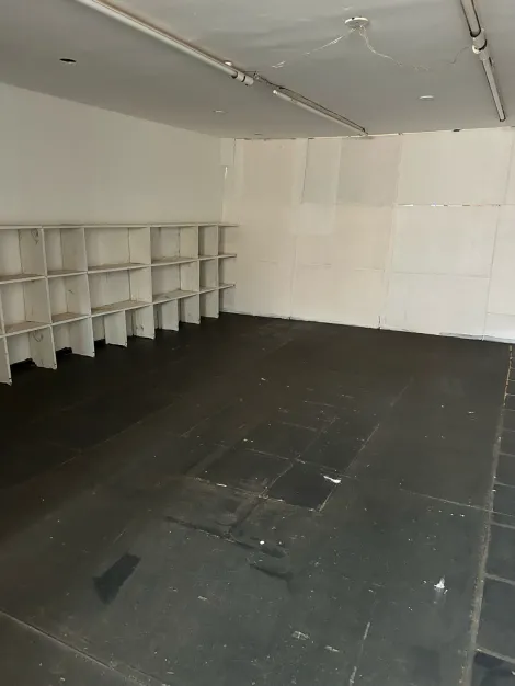 imagem 3 - Salão comercial de 70m² com 01 banheiro - Centro imagem 3 - Salão comercial de 70m² com 01 banheiro - Centro