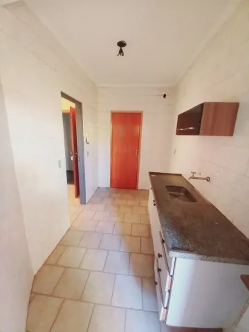 Alugar Apartamentos / Padrão em Ribeirão Preto R$ 1.000,00 - Foto 4