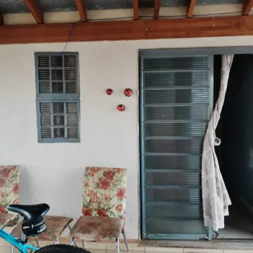 Comprar Casas / Padrão em Jardinópolis R$ 212.000,00 - Foto 2
