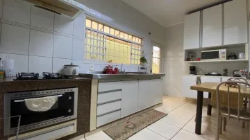 Comprar Casas / Padrão em Ribeirão Preto R$ 740.000,00 - Foto 5