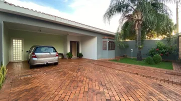 Comprar Casas / Padrão em Ribeirão Preto R$ 740.000,00 - Foto 1