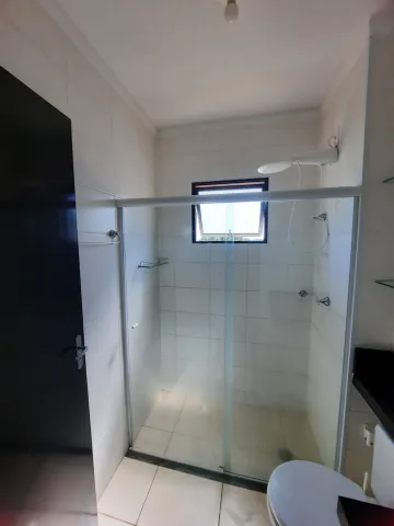 Alugar Apartamentos / Padrão em Ribeirão Preto R$ 1.300,00 - Foto 18