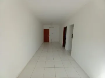 Alugar Apartamentos / Padrão em Ribeirão Preto R$ 1.300,00 - Foto 3