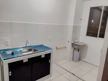 Alugar Apartamentos / Padrão em Ribeirão Preto R$ 770,00 - Foto 1