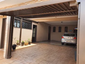 Comprar Casas / Padrão em Ribeirão Preto R$ 470.000,00 - Foto 1