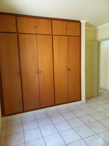 Comprar Apartamentos / Padrão em Ribeirão Preto R$ 330.000,00 - Foto 11