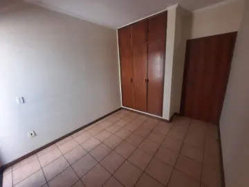 Alugar Apartamentos / Padrão em Ribeirão Preto R$ 1.550,00 - Foto 5