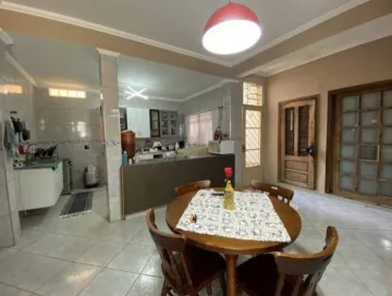 Comprar Casas / Padrão em Ribeirão Preto R$ 720.000,00 - Foto 5