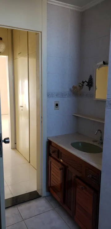 Alugar Apartamentos / Padrão em Ribeirão Preto R$ 1.800,00 - Foto 11