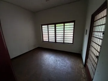 Alugar Casas / Padrão em Ribeirão Preto R$ 2.500,00 - Foto 9