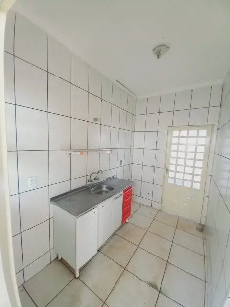 Alugar Casas / Padrão em Ribeirão Preto R$ 1.150,00 - Foto 11