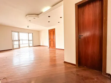 Apartamentos / Padrão em Ribeirão Preto 