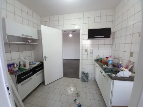 Alugar Apartamentos / Padrão em Ribeirão Preto R$ 1.100,00 - Foto 5