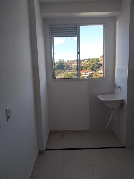 Alugar Apartamentos / Padrão em Bonfim Paulista R$ 1.200,00 - Foto 5