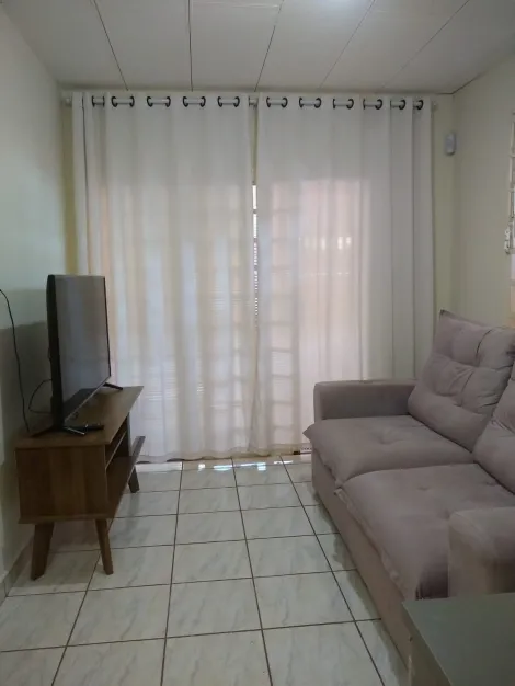 Alugar Casas / Padrão em Ribeirão Preto R$ 2.250,00 - Foto 3