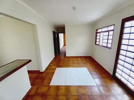 Comprar Casas / Padrão em Ribeirão Preto R$ 295.000,00 - Foto 3