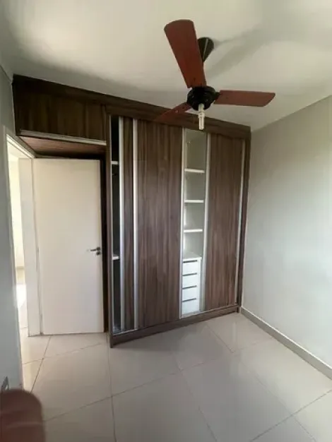 Comprar Apartamentos / Padrão em Ribeirão Preto R$ 197.000,00 - Foto 8