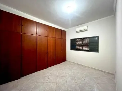 Alugar Casas / Padrão em Ribeirão Preto R$ 2.800,00 - Foto 7