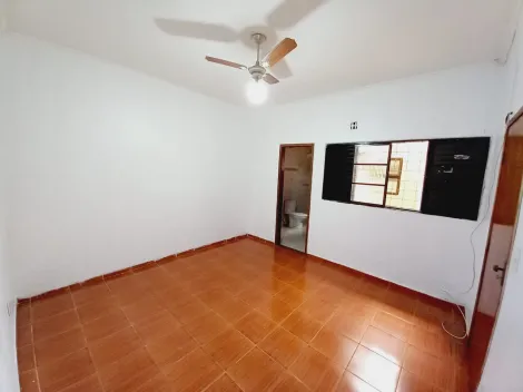 Alugar Casas / Padrão em Ribeirão Preto R$ 2.700,00 - Foto 9