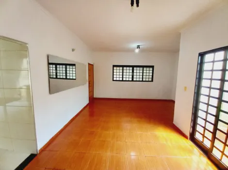 Alugar Casas / Padrão em Ribeirão Preto R$ 2.700,00 - Foto 7