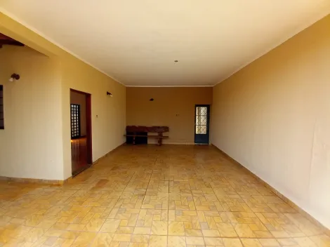 Alugar Casas / Padrão em Ribeirão Preto R$ 2.700,00 - Foto 5