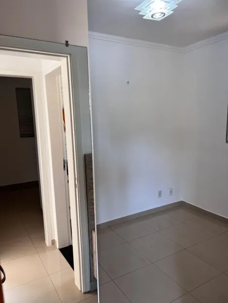 Comprar Apartamentos / Padrão em Ribeirão Preto R$ 192.000,00 - Foto 1