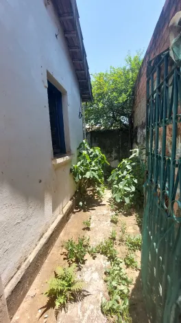 Comprar Casas / Padrão em Ribeirão Preto R$ 89.000,00 - Foto 3