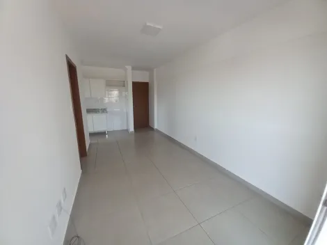 Alugar Apartamentos / Padrão em Ribeirão Preto R$ 1.700,00 - Foto 1