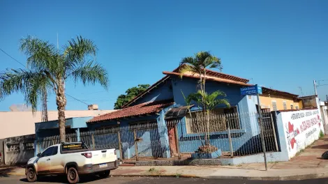 Comprar Casas / Padrão em Sertãozinho R$ 750.000,00 - Foto 2