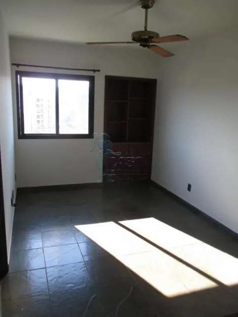 Apartamento / Padrão em Ribeirão Preto Alugar por R$800,00