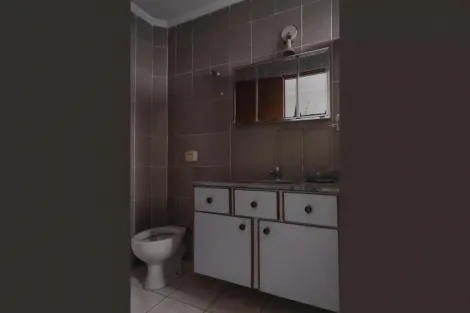 Alugar Apartamentos / Padrão em Ribeirão Preto R$ 1.600,00 - Foto 15