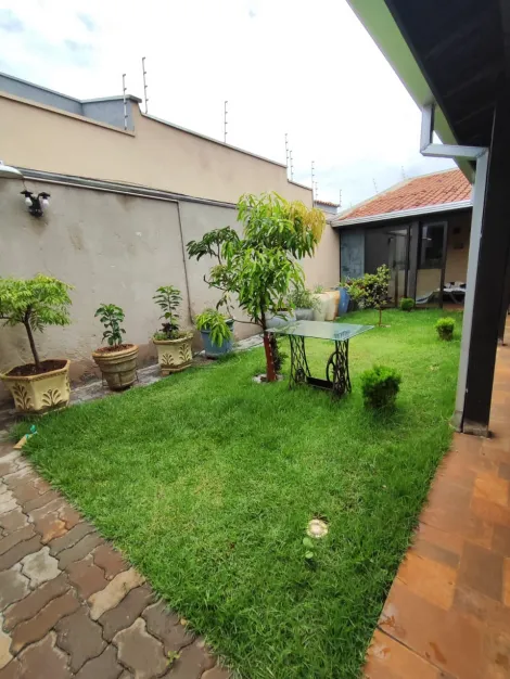 Comprar Casas / Padrão em Ribeirão Preto R$ 690.000,00 - Foto 5