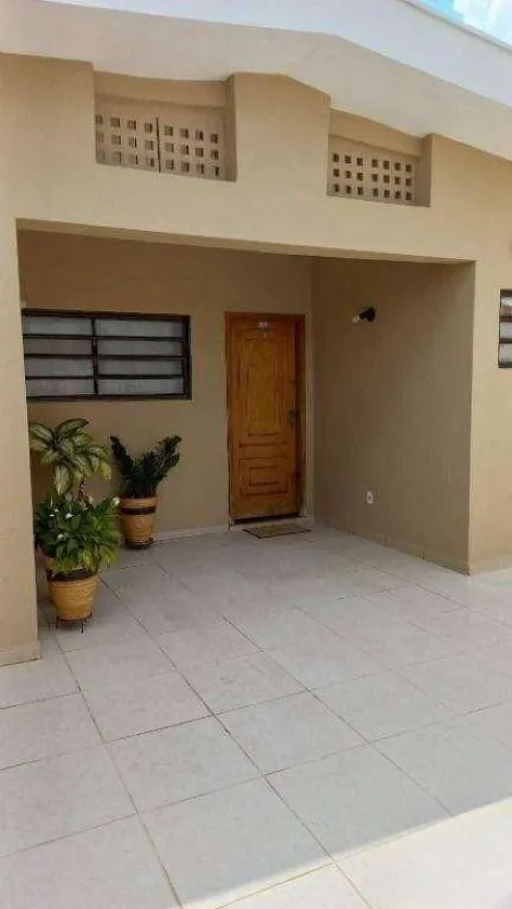 Casas / Padrão em Ribeirão Preto , Comprar por R$561.800,00