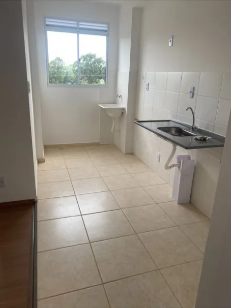 Alugar Apartamentos / Padrão em Ribeirão Preto R$ 830,00 - Foto 1