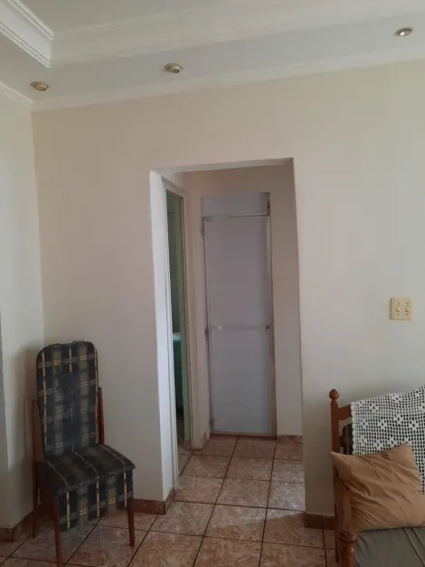 Comprar Casas / Padrão em Ribeirão Preto R$ 300.000,00 - Foto 3