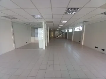 Comercial / Casa Comercial em Ribeirão Preto Alugar por R$8.500,00