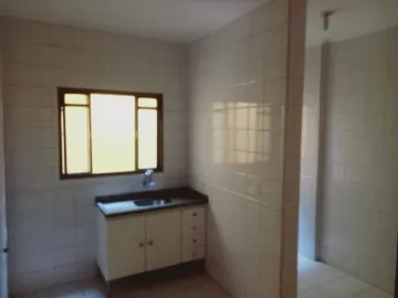 Alugar Apartamentos / Padrão em Ribeirão Preto R$ 800,00 - Foto 4