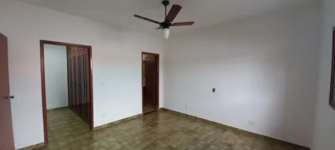 Comprar Casas / Padrão em Bonfim Paulista R$ 500.000,00 - Foto 3