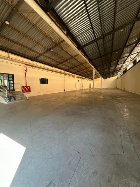 imagem 3 - Galpão de 4100m² para locação - Parque Industrial Lagoinha imagem 3 - Galpão de 4100m² para locação - Parque Industrial Lagoinha