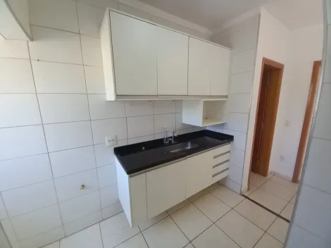 Alugar Apartamentos / Padrão em Ribeirão Preto R$ 1.950,00 - Foto 4
