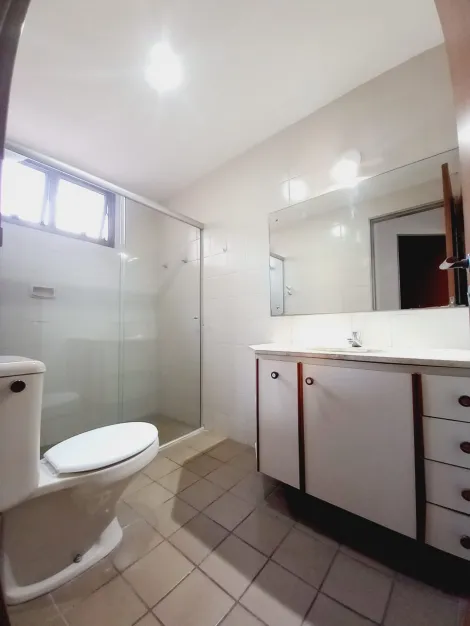 Alugar Apartamentos / Padrão em Ribeirão Preto R$ 1.430,00 - Foto 3