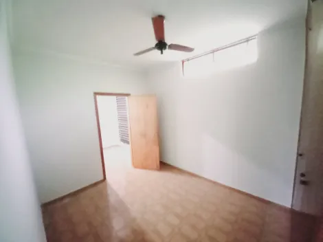 Alugar Casas / Padrão em Ribeirão Preto R$ 1.250,00 - Foto 1