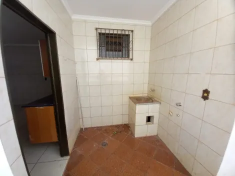 Alugar Casas / Padrão em Ribeirão Preto R$ 1.900,00 - Foto 13